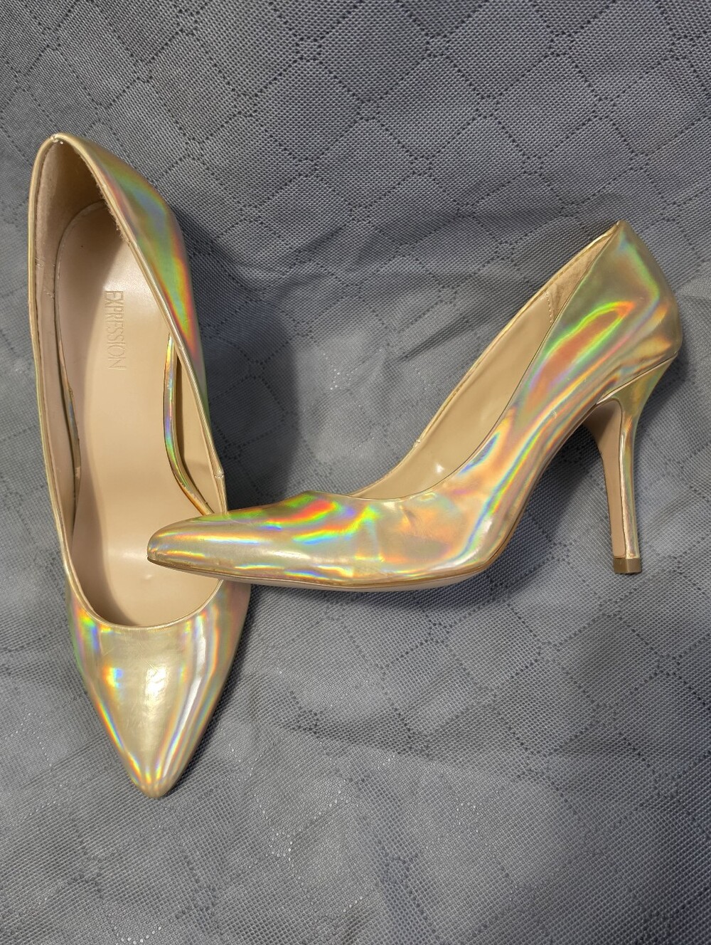 🟢 Iridescent Gold Pointed-Toe Stiletto Pumps - Women